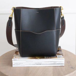 AAllyn Allyn Jordan Bucket Bag Purse